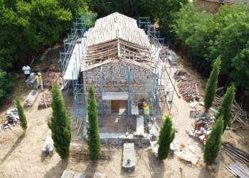 Bashkëjetesa fetare në Dibër: myslimanë dhe ortodoksë ruajnë kishat bizantine