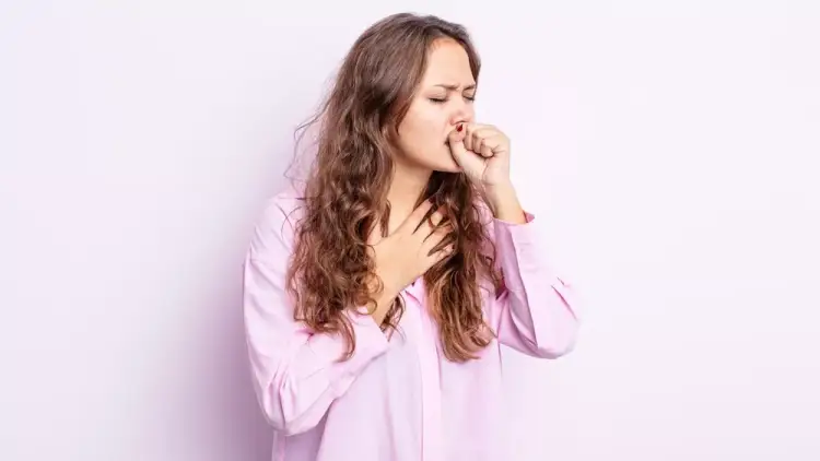 Armiku i ri “i padukshëm” që rrit rrezikun e kancerit të mushkërive