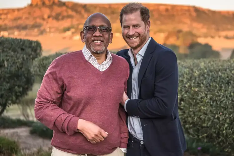 Pretendimet për racizëm, Princi Harry heq dorë nga organizata e bamirësisë