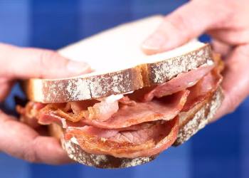 Shkencëtarët përcaktojnë ushqimet e preferuara që rrisin rrezikun e demencës