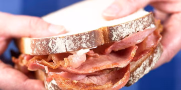 Shkencëtarët përcaktojnë ushqimet e preferuara që rrisin rrezikun e demencës