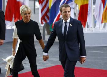 “Është burrë”/ Brigitte Macron sfidon shpifjet, çifti presidencial përgatitet për betejë ligjore në SHBA
