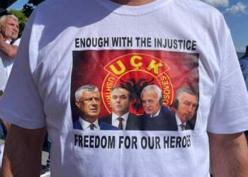 Sot protestë në Hagë, qytetarë e veteranë kërkojnë drejtësi për ish-krerët e UÇK-së