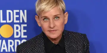 Shkelja e STOP-it i kushton rëndë! Ellen DeGeneres akuzohet për shkaktim aksidenti