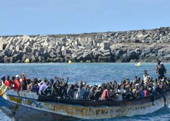 Masakër në mes të detit: 70 emigrantë zhduken pas sulmit brutal në anijen drejt Kanarive