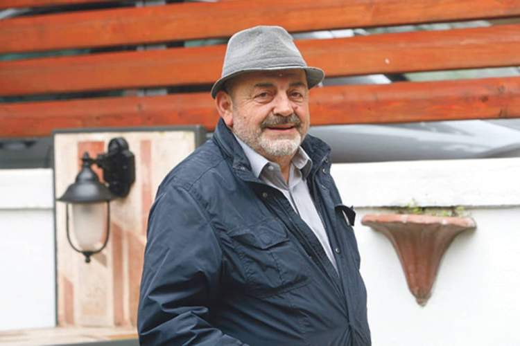 “Shpresoj që kur të vdes…”/ Fjalët e fundit të Enver Petrovcit për artin dhe jetën