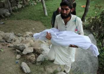 Thellohet bilanci tragjik në Afganistan, shkon në 1400 numri i njerëzve të vrarë nga tërmeti shkatërrues