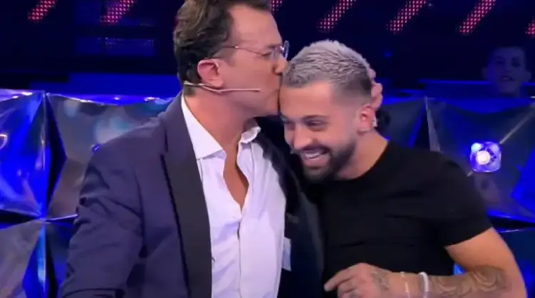 Laert Vasili ngushëllon Gjestin për humbjen e vëllait të tij: Zoti të dhëntë forcë