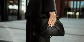 Trendet më të mëdha të çantave për vjeshtën 2025