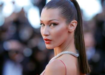 Si është gjendja e saj? Bella Hadid poston foto alarmante nga shtrati i spitalit