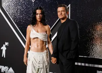Orlando Bloom thyen heshtjen për ndarjen nga Katy Perry