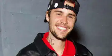 Pa menaxher dhe pa agjent! A po e rishkruan Justin Bieber rregullin e lojës në muzikë?