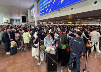 Kaos në aeroportet evropiane pas një sulmi kibernetik, gjysma e fluturimeve anulohen