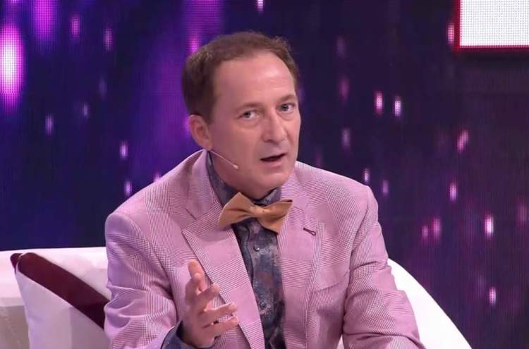 “Torollaqja e televizioneve”/ Reagimi i fortë i Arjan Konomit për Albana Osmanin