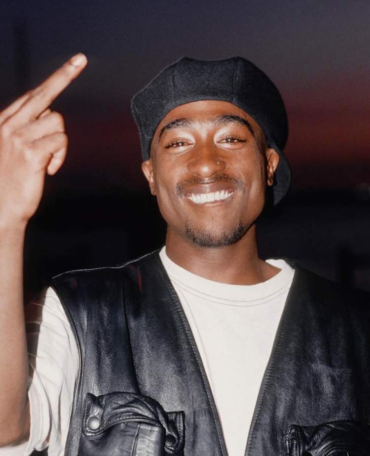 29 vite pa Tupac Shakur, legjenda e hip-hop-it që la gjurmë të pashlyeshme