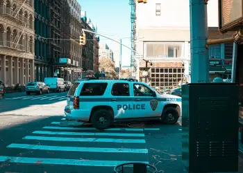 Tronditje në liqenin Michigan: Tri viktima, dy fëmijë dhe një grua, të gjetura pa jetë