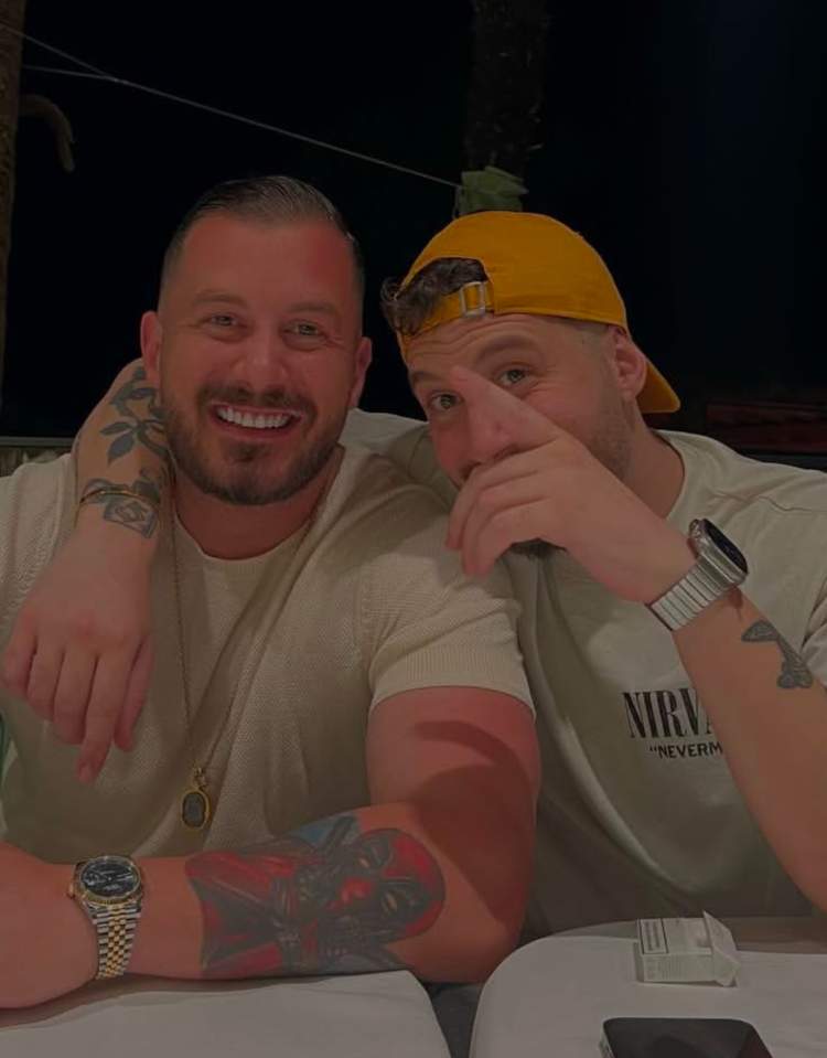 Donald dhe Romeo Veshaj festojnë ditëlindjen, urimet që i bënë njëri-tjetrit