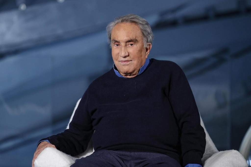 Ndahet nga jeta në moshën 94-vjeçare Emilio Fede, një nga figurat simbol të televizionit italian