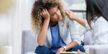 Rëndësia e shëndetit mendor në zyrë: Çfarë duhet të dini?