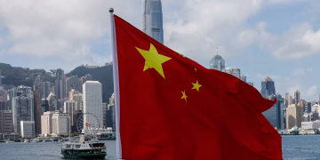 Urinuan në supë dhe u gjobitën me 260 mijë euro, skandali në restorantin e njohur në Kinë