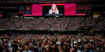 Gruaja e Charlie Kirk: E fal autorin që qëlloi mbi bashkëshortin tim