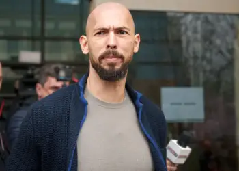 Skandal i ri për Andrew Tate/ Gjykata civile jep vendimin për akuzat e sulmit seksual