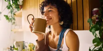 Shtatë pije që e duan zorrën dhe luftojnë kapsllëkun