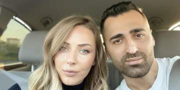 Një vendim për karrierën, një kërcënim për martesën, historia e pathënë e Erik Lloshit