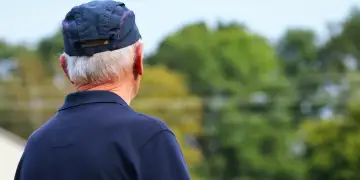 Vetmia ekstreme i mundon të moshuarit në Francë! Çfarë do të thotë gjendja e “vdekjes sociale”?