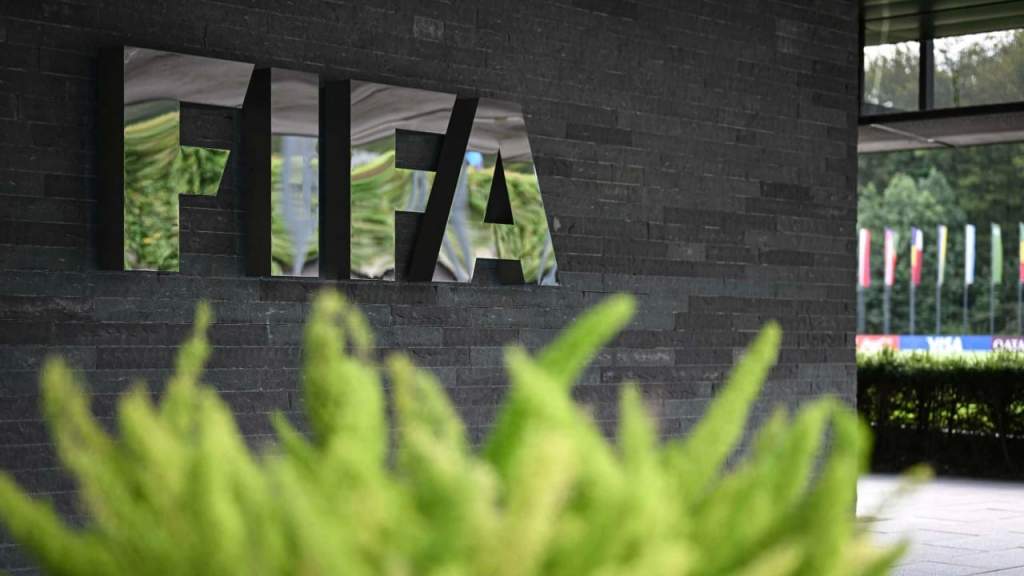 Futbolli s’do jetë më i njëjti: FIFA sjell rregullin që ndryshon gjithçka në 2026