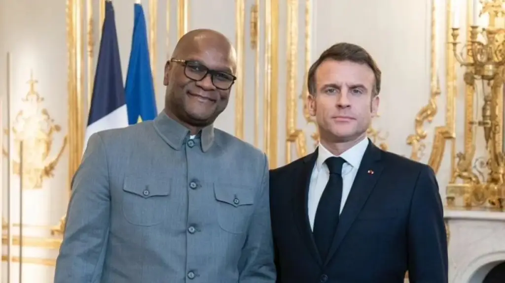 Tragjedi në Paris/ Vdes ambasadori i Afrikës së Jugut, ra nga kati i 22-të i hotelit