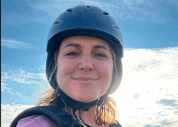 Tragjedi në Rusi: Gruaja 45-vjeçare humb jetën duke bërë selfie pas një hedhjeje me litar