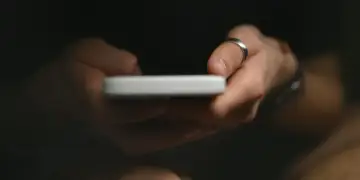 Pse gjithnjë e më shumë njerëz po ndalojnë së lexuari lajme?