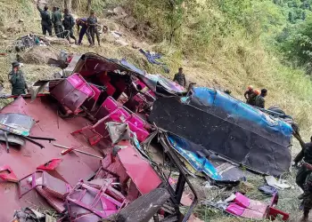 Tragjedi në Sri Lanka/ Autobusi bie nga një shkëmb 300 metra i lartë, 15 të vdekur dhe 16 të plagosur