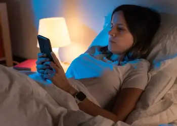 Vetmia i shtyn tipat “nokturnalë” drejt kësaj varësie