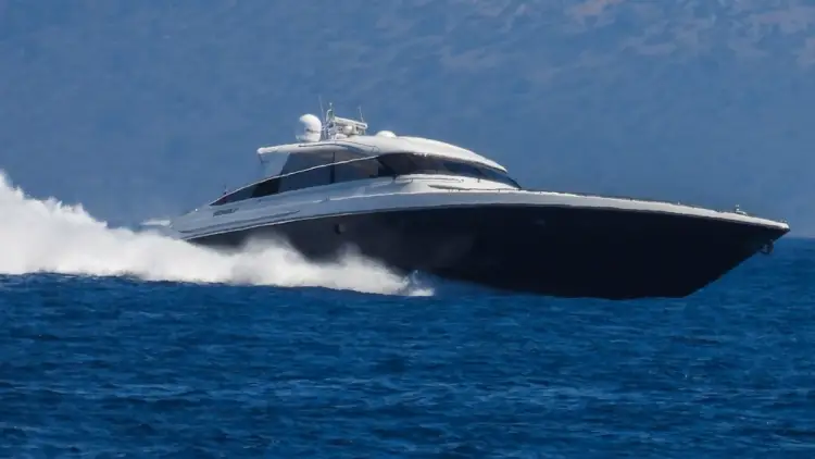 Arsyeja e papritur pse milionerët blejnë jahte