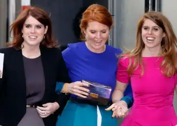 Çfarë do të ndodhë me Sarah Ferguson dhe princeshat ndërsa Andrew humbet tituj?