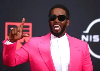 Diddy kërcënohet me thikë brenda burgut në New York?