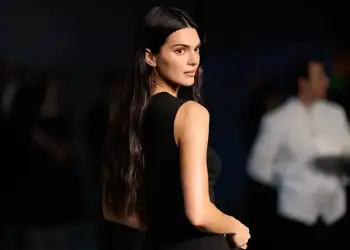 Rrëfimi i Kendall Jenner për herën e parë që e la nënën e saj pa fjalë: Asaj nuk i interesonte fare