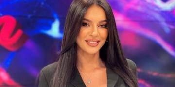 Iu nënshtrua ndërhyrjes në spital, Efi Dhedhes zbulon gjendjen e saj