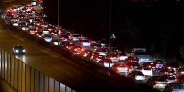 Bllokohen sërish rrugët! ARRSH njofton planin e ri për menaxhimit e trafikut për autostradën Tiranë–Durrës