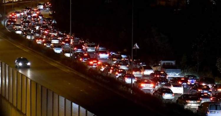 Bllokohen sërish rrugët! ARRSH njofton planin e ri për menaxhimit e trafikut për autostradën Tiranë–Durrës