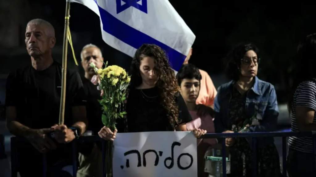 Katër palestinezë vriten në Gaza, një ditë pas lirimit të 20 pengjeve izraelitë