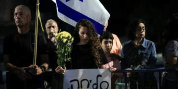 Katër palestinezë vriten në Gaza, një ditë pas lirimit të 20 pengjeve izraelitë