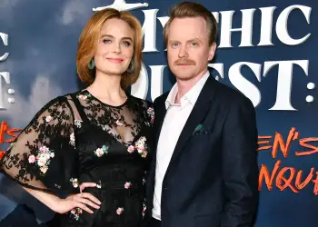 Emily Deschanel zbulon sekretin e martesës 15-vjeçare me David Hornsby