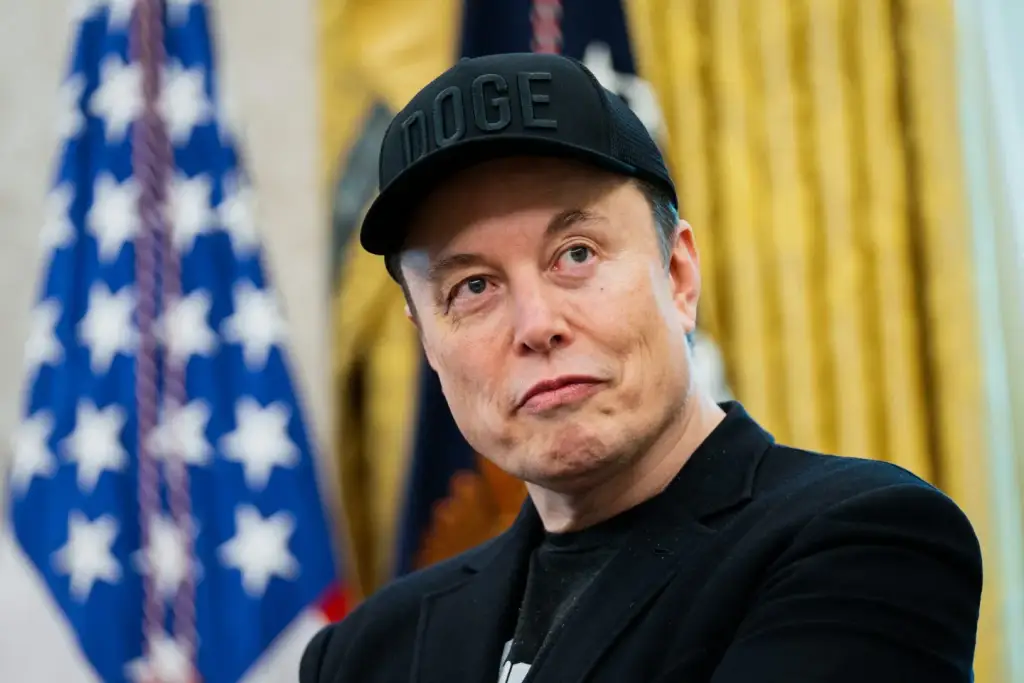 Elon Musk lançon Grokipedia: enciklopedia e inteligjencës artificiale që sfidon Wikipedia-n