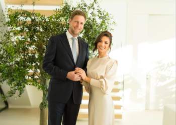 Oborri Mbretëror Shqiptar njofton fejesën e Princ Lekës II me Blerta Celibashin