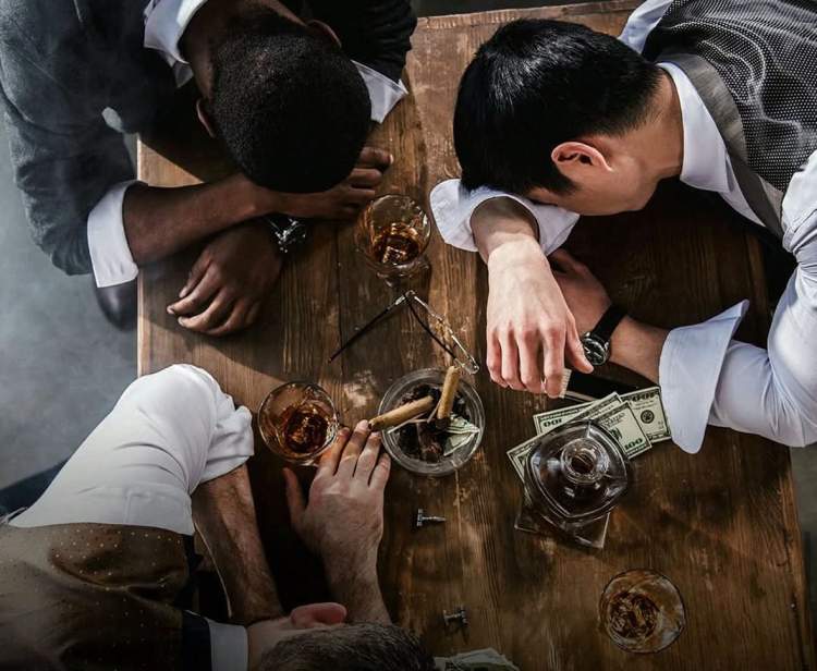 55 milionë njerëz të dehur në çdo moment?