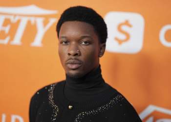 Fqinjët e reperit amerikan D4vd pretendojnë se e kanë parë atë me një vajzë adoleshente që u gjet e vdekur në makinën e tij