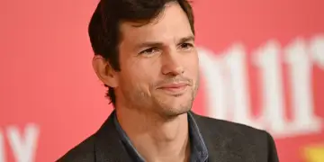 Ashton Kutcher pranon se pamja e tij i ka dëmtuar karrierën si aktor